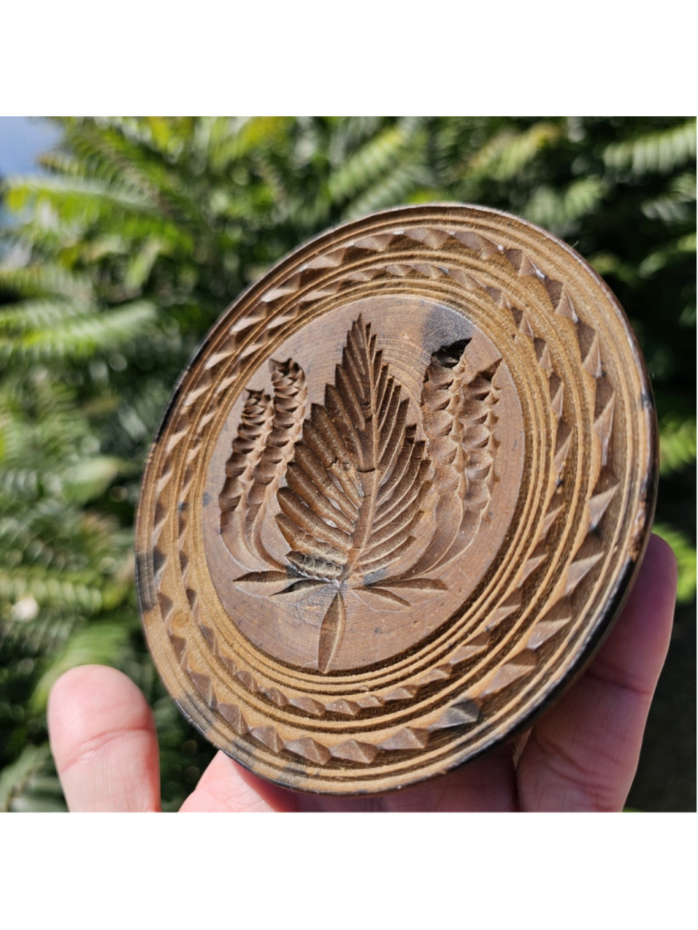 Vintage Wooden Butter Mold Press Stamp Wheat Sheaf Carved Design 5 Inch
